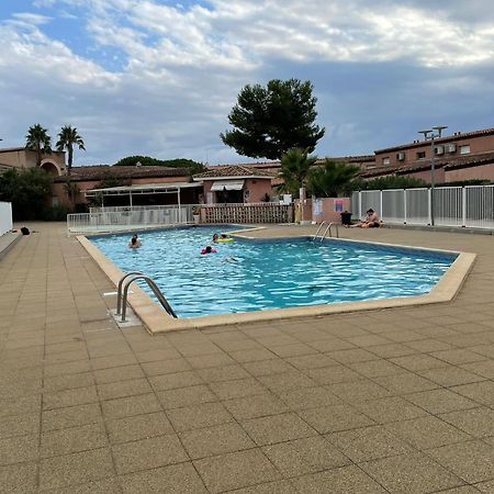 Villa 2 Etoiles Proche Plage Et Commerces Сен-Киприен Стая снимка